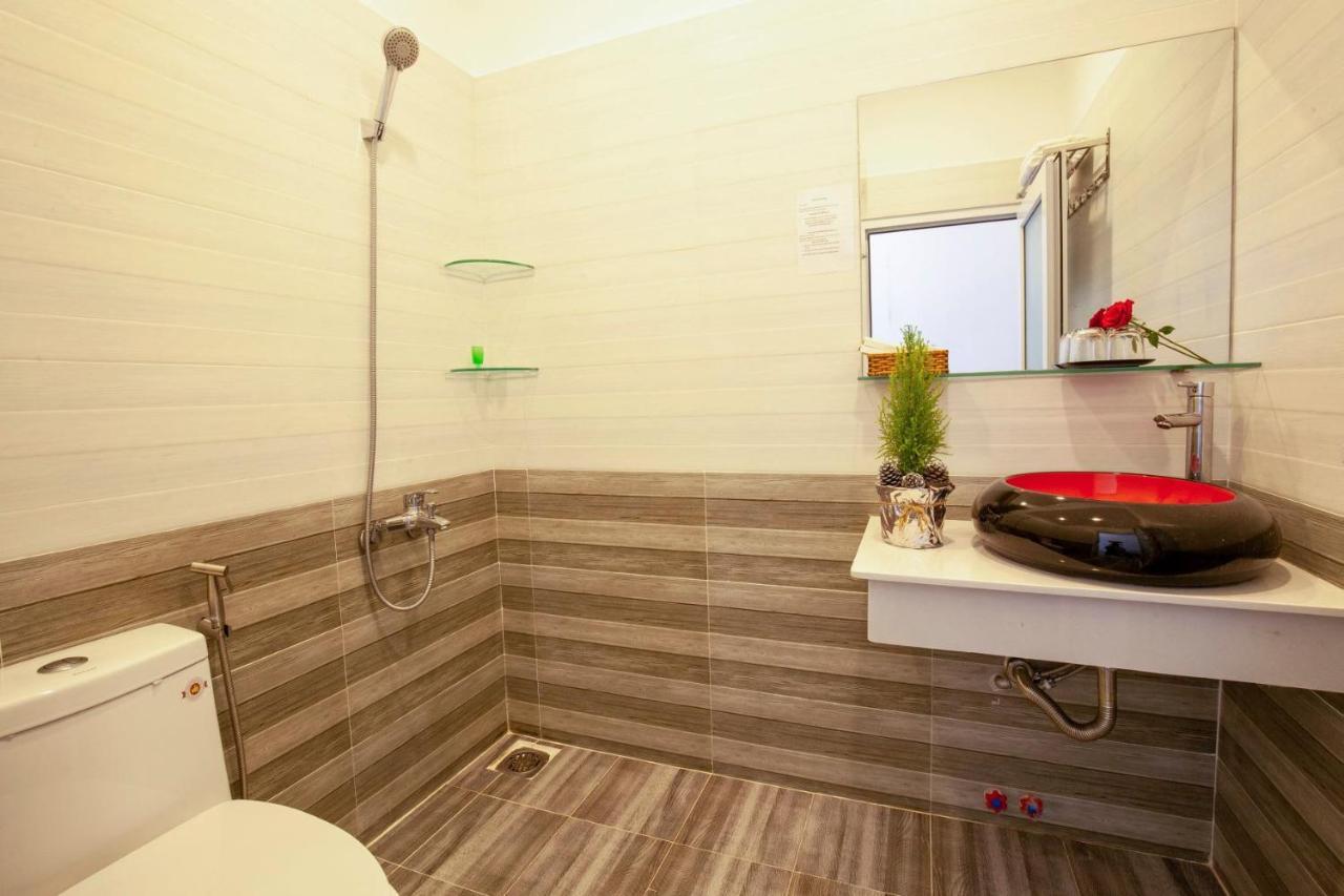 Hanz Hotel Pham Hong Thai Dalat エクステリア 写真